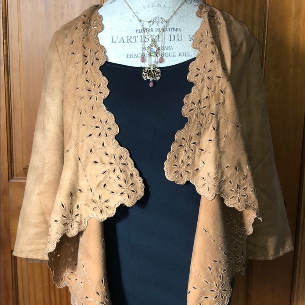 Forever 21 woven faux suede, light wear top.